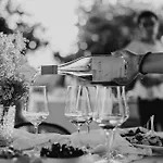 Dimora Buglioni Wine Relais Farma *